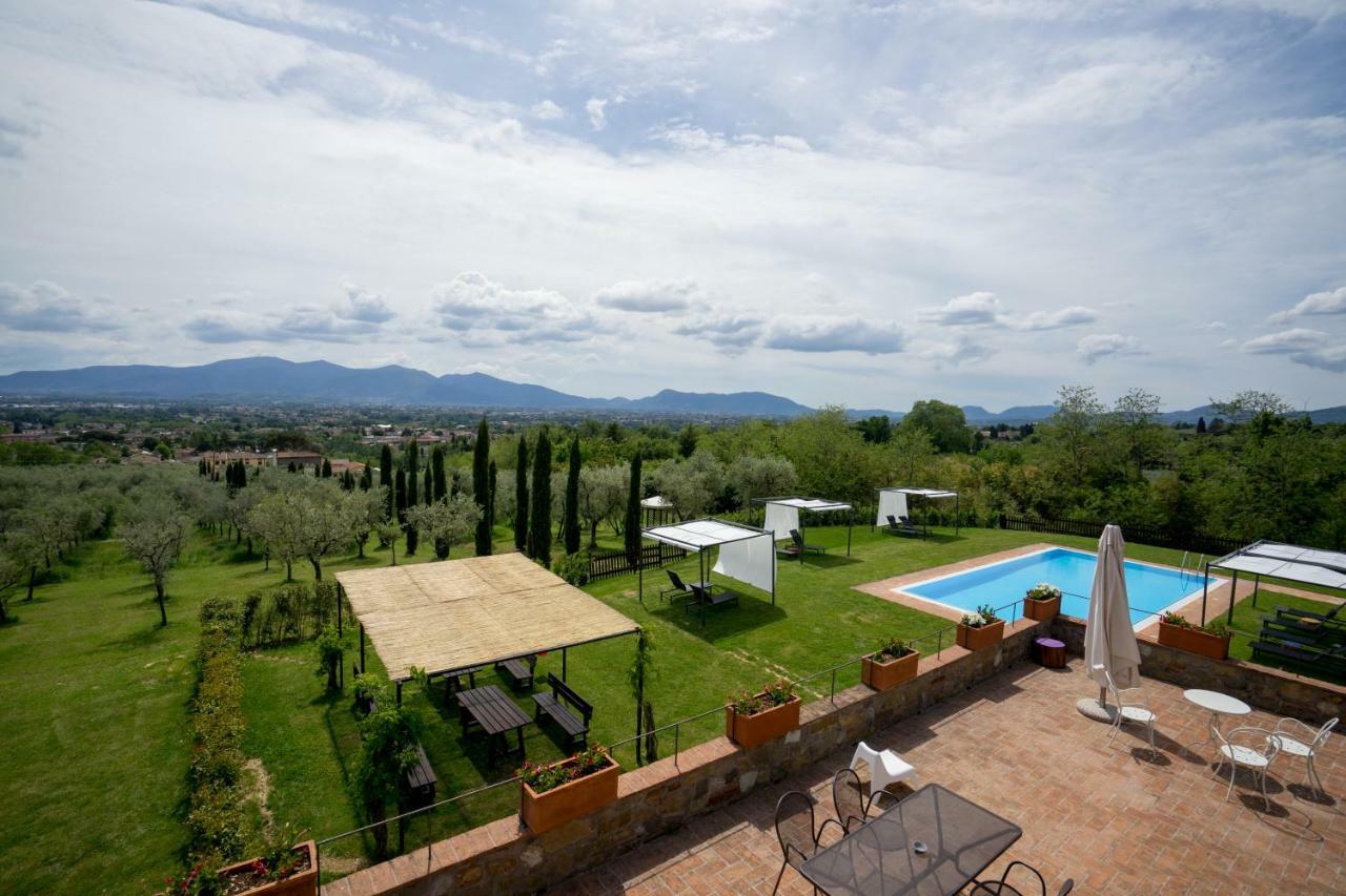 Accogliente Alloggio Con Vista E Piscina ลุคคา ภายนอก รูปภาพ